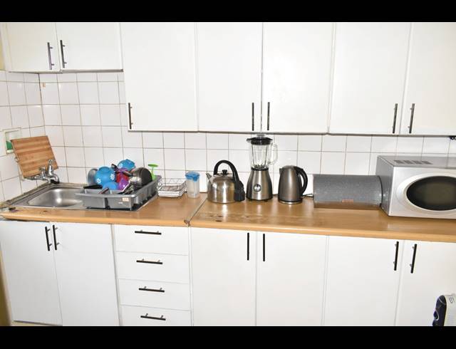 4 BEDROOM APARTMENT FOR SALE IN SUNNYSIDE